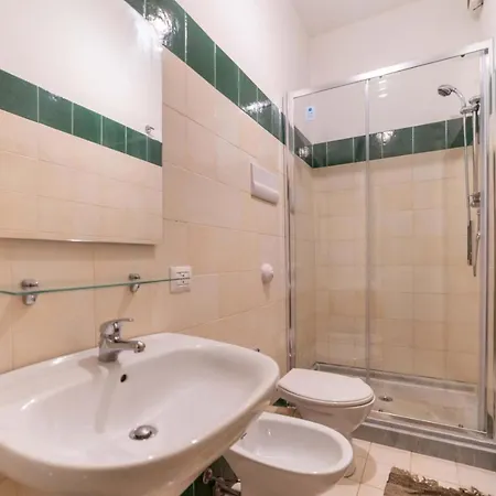 Mojocohouse Pensjonat 3*