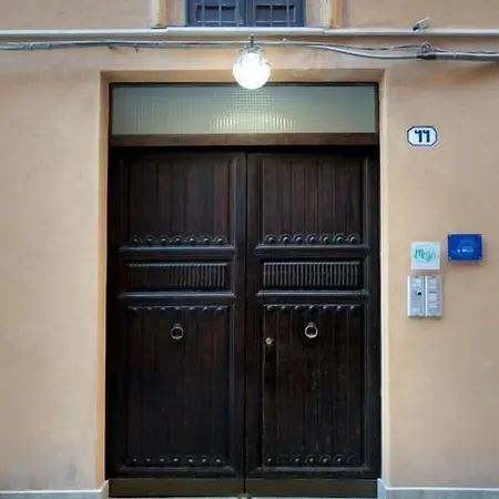 Mojocohouse 3*